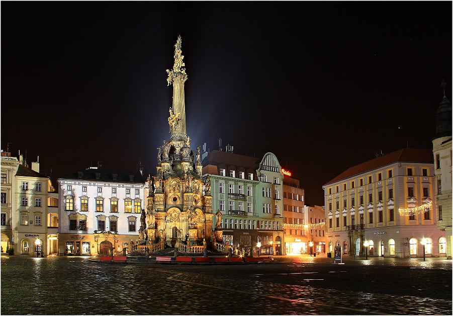 Sousoší Nejsvětější Trojice - Horní náměstí Olomouc